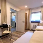 Apartment Grosse & Sauna & 4 Badezimmer Netflix Petershagen
