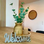 Grosse & Sauna & 4 Badezimmer Netflix Apartment Petershagen