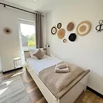 Apartment Grosse & Sauna & 4 Badezimmer Netflix Petershagen