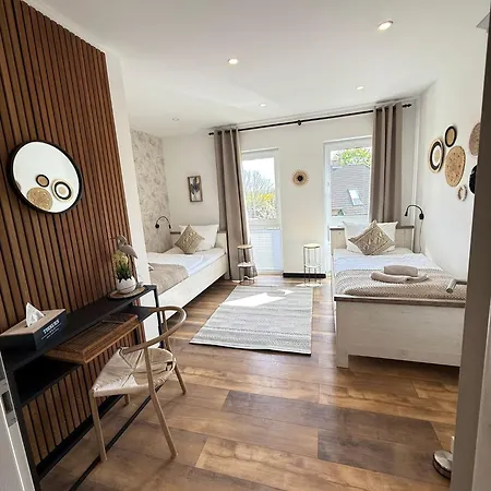Grosse & Sauna & 4 Badezimmer Netflix Lägenhet Petershagen