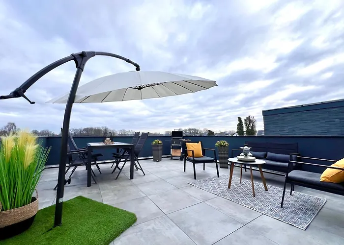 Grosse & Sauna & 4 Badezimmer Netflix Apartament