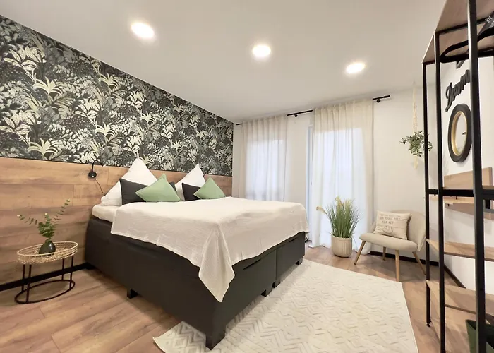 Grosse & Sauna & 4 Badezimmer Netflix * Petershagen