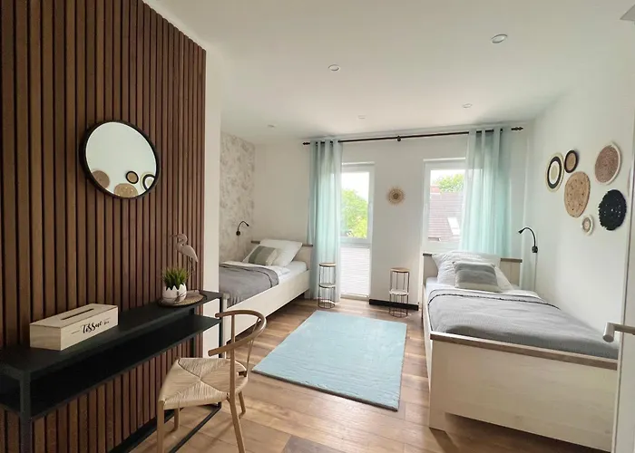 Grosse & Sauna & 4 Badezimmer Netflix