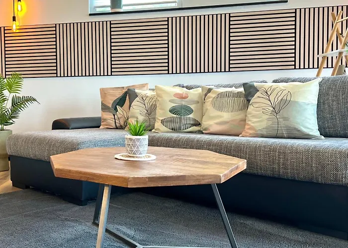 Grosse & Sauna & 4 Badezimmer Netflix Apartament *